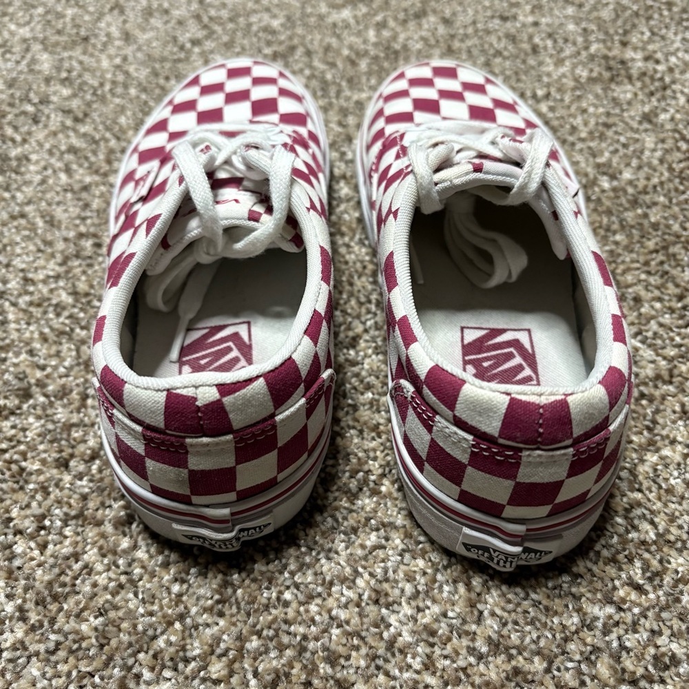 Vans Women’s Checkered Sneakers Size 6 - Picture 5 of 9